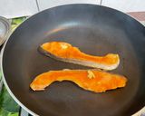 香煎奶油鮭魚排的食譜步驟1照片