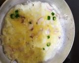 A picture of step 2 of Omlette NoodleCHOWLETTE.