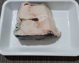 Foto langkah ke 2 dari resep Alaskan Black COD Steak with Miso Sauce.