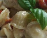 Une image de l'étape 6 de Pâtes à la crème d'aubergines/ricotta et tomates cerises.