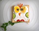 صورة الخطوة 1 من وصفة توست بأشكال محببة للاطفال