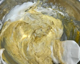 A picture of step 7 of Banana cake.