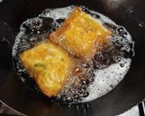 Foto langkah ke 5 dari resep Martabak Tahu Keju.