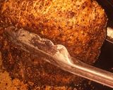 Foto del paso 7 de la receta: "Lomo de cerdo al pimiento" en una cama de espárragos y puré