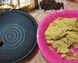 Foto langkah ke 2 dari resep Bola ubi (timus) isi coklat.