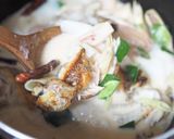 รูปขั้นตอนการทำที่ 4 ของ ต้มข่าปลาสลิด มะพร้าวอ่อน+เห็ดภูฐาน