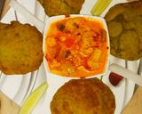A picture of step 6 of Palak puri.