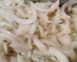 A picture of step 5 of Lauki Arbi Methi Zunka.