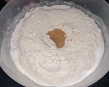 Foto del paso 2 de la receta: Pan casero relleno de salame y queso