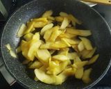 Foto del paso 1 de la receta: Hojaldre relleno de manzana caramelizada
