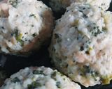 Фото кроку 5 до Котлеты куриные с брокколи и кус-кусом.