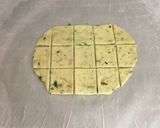 A picture of step 9 of Scallion (Spring Onion) cream Crackers.