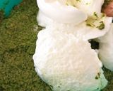 Spenótos tekercs, zöldséges, sajtkrémmel töltve recept fázis 2 fotója