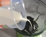 Foto langkah ke 3 dari resep Brownies Oreo No Mixer 2 Bahan.