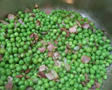 Foto del paso 3 de la receta: Guisantes con bacon y cebolla