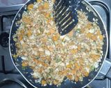 A picture of step 4 of Stir-fry cauliflower.