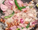 A picture of step 4 of Broad beans fry.
