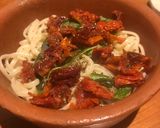 Foto del paso 4 de la receta: Fideos con albahaca y tomates secos