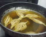 A picture of step 5 of Karela Nimki.