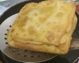 A picture of step 22 of Kolkata style Mughlai Paratha.