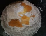 Foto langkah ke 2 dari resep Roti Goreng Empuk (no mixer, no egg, no timbangan).