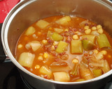 Foto del paso 6 de la receta: Potaje de garbanzos y puerros, con taquitos de jamón