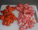 Foto del paso 1 de la receta: Alubias con chorizo y cabezada de cerdo