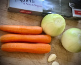 Foto del paso 1 de la receta: Spaghetti negros con falsa boloñesa (de soja texturizada)