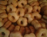 Foto langkah ke 12 dari resep Donat labu kuning (frozen).