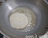 A picture of step 2 of Old Traditional Muharram Chonge.