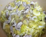 A picture of step 3 of Pork soup.
