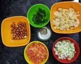 A picture of step 2 of Bread chaat.