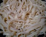 Foto langkah ke 3 dari resep Pasta Fettuccine Homemade.