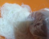 Foto langkah ke 2 dari resep Putu Ayu Bihun.
