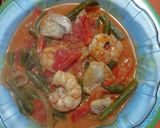Foto del paso 4 de la receta: Chupín de pescado con cachetes de abadejo y langostinos 🐟🦐