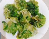Hình bước làm 3 của món Canh xà lách cuộn