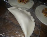 Foto del paso 7 de la receta: Empanadas con carne de parrillada desmechada