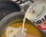 A picture of step 8 of Ají de Gallina.