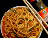 A picture of step 10 of Egg hakka noodles.