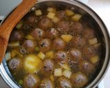 Tavaszi zöldségleves, májgombóccal recept fázis 5 fotója