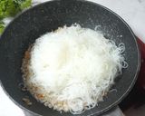 Foto langkah ke 3 dari resep Pastel isi bihun.