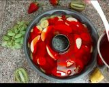 A picture of step 12 of Fruit Jello Cake.