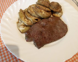Foto del paso 10 de la receta: Filetes de ternera al ajillo marinado con berenjenas al horno
