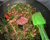Foto langkah ke 2 dari resep Oseng Kornet Kacang Panjang.