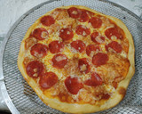 Foto del paso 15 de la receta: Pizza de pepperoni 🍕
