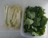 Foto langkah ke 1 dari resep Tumis Labu Siam Sawi Hijau.