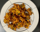 A picture of step 4 of Jhat phat Spring Onion Pakoray.