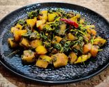 A picture of step 4 of Methi aloo fry.