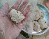 Foto langkah ke 4 dari resep Sup Bola Tahu Spesial.