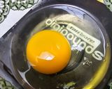 Foto langkah ke 3 dari resep Potato Omelette.